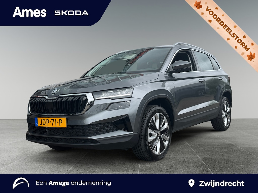 Skoda Karoq 1.5 150pk TSI ACT Business Edition Verwarmbare voorstoelen | Trekhaak wegklapbaar elektrisch | Adaptive cruise control