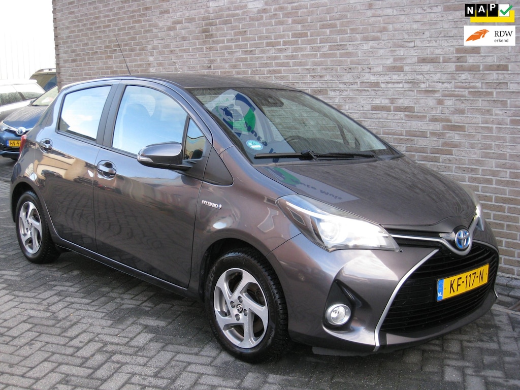Toyota Yaris 1.5 Hybrid Trend - 2eig! - Achteruitrijcamera - Navigatie -
