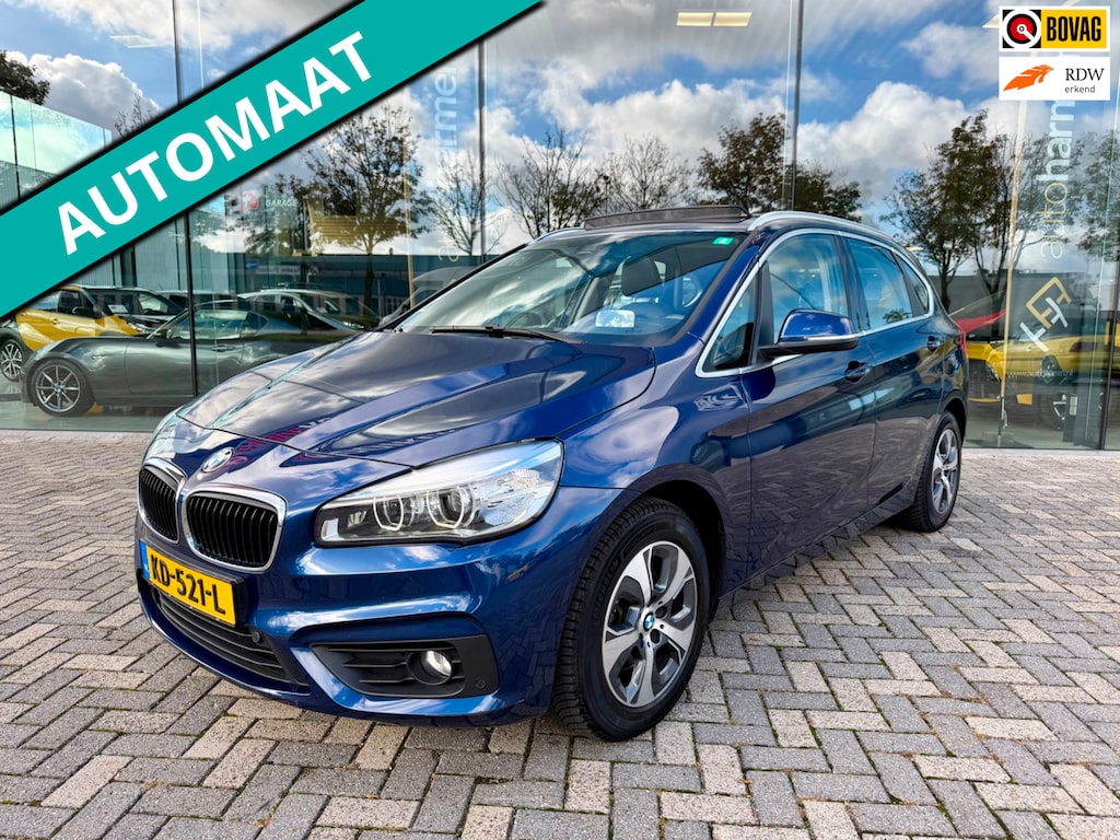 BMW 2-Serie Active Tourer 218i Centennial High Executive, NAP, PANO, Trekhaak, Leder