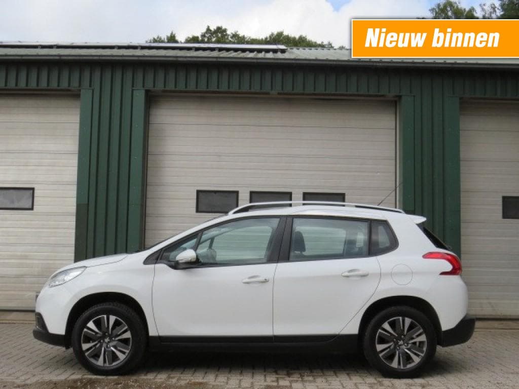 Peugeot 2008 1.2 PURET. BLUE LION