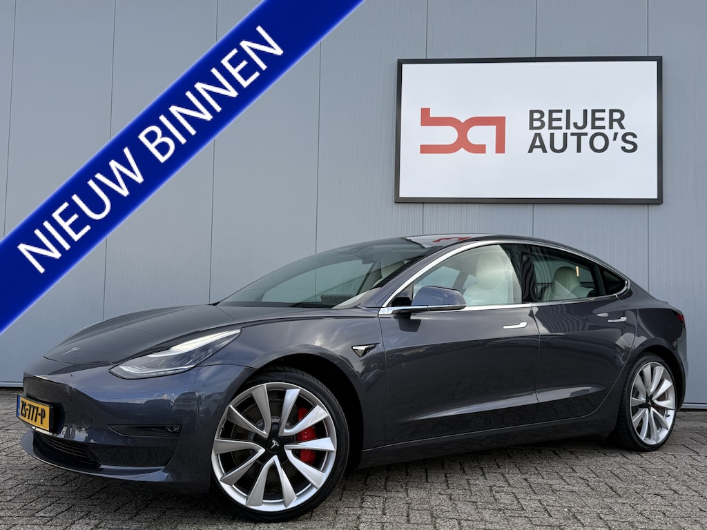Tesla Model 3 Performance AWD 75 kWh Automaat SOH 87.8%Autopilot/Camera.