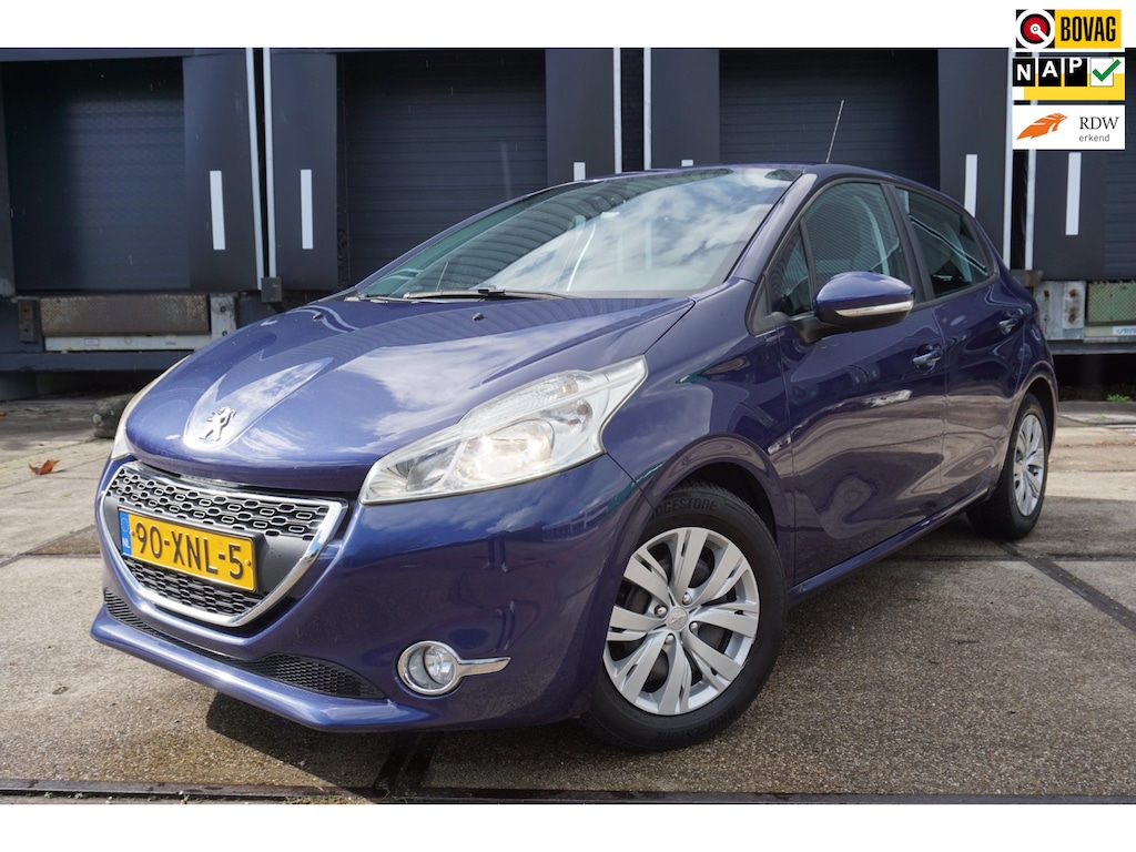 Peugeot 208 1.4 VTi Envy