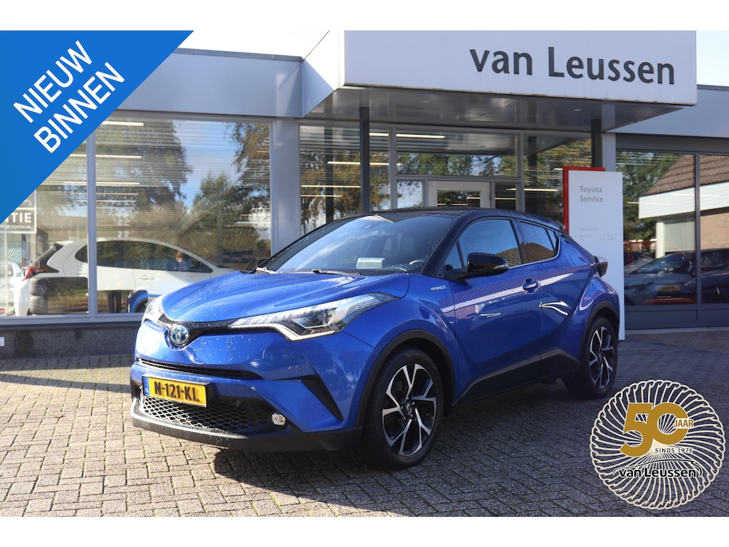 Toyota C-HR / C-HR+ 1.8 Hybrid Bi-Tone STOEL/STUURVERW PARK-SENSOREN DODEHOEK DETECTIE LM-VELGEN BLUETOOTH CAMERA LED