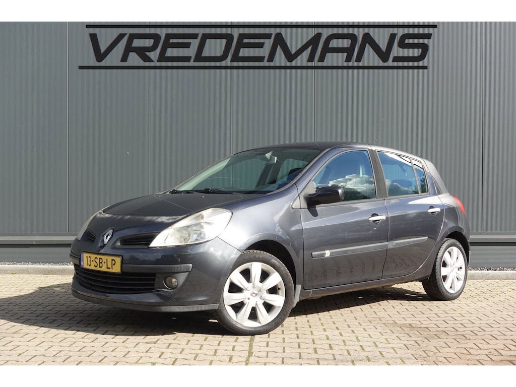 Renault Clio 1.4-16V Dynamique Luxe
