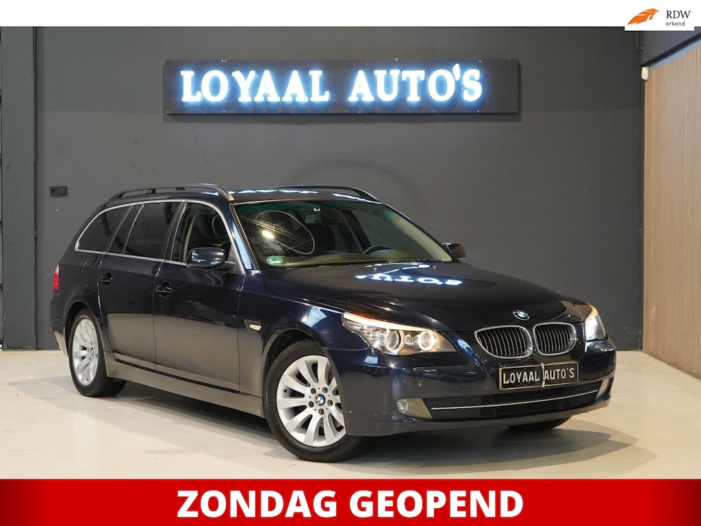 BMW 5-Serie Touring 523i | CRUISE | PDC | STOELVER. | NAVI | AIRCO | APK | START/STOP | ELEK. RAMEN