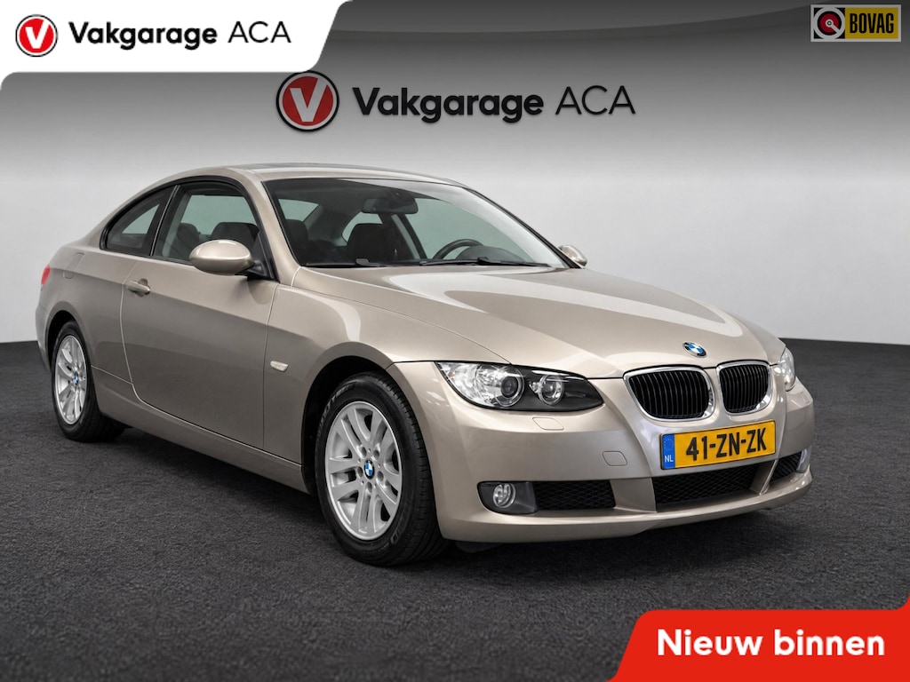 BMW 3-Serie Coupé 320i Executive // 92.000 km N.A.P. // CLIMA // CRUISE // PDC // NEDERLANDSE AUTO //