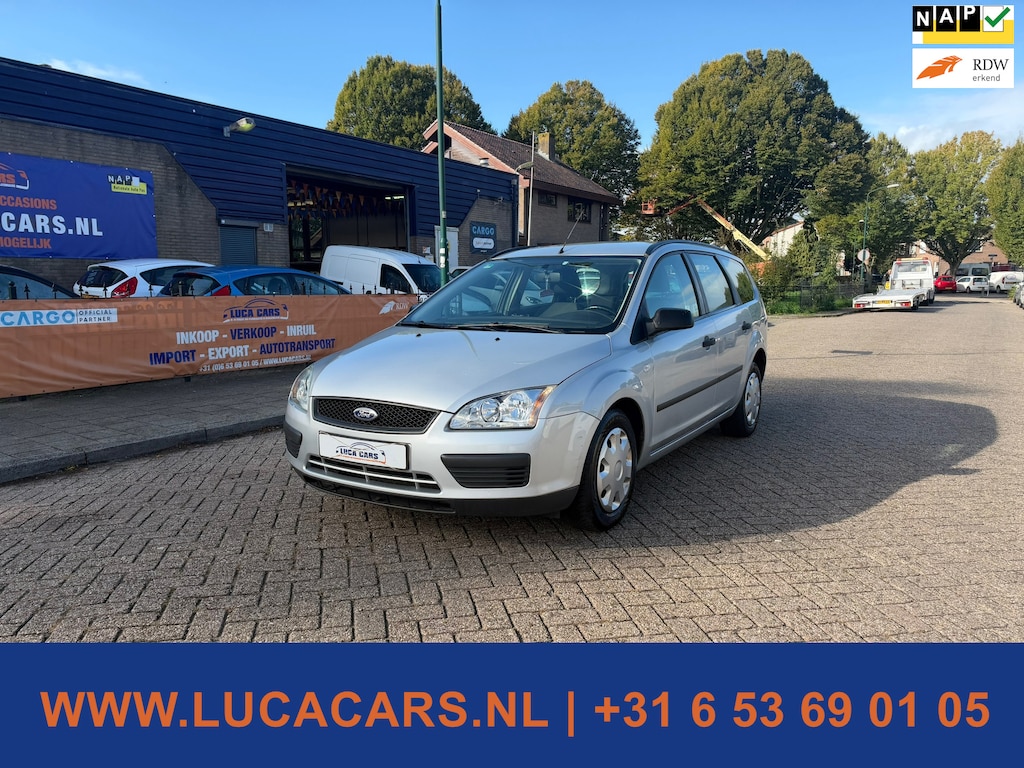 Ford Focus Wagon 1.6-16V Champion AIRCO TREKHAAK 2X SLEUTEL+BOEKJES!