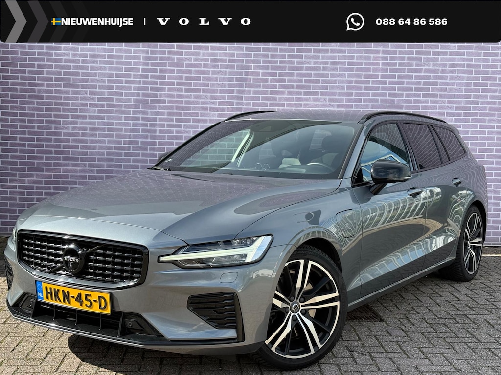 Volvo V60 2.0 T6 Recharge AWD R-Design | 360 camera | Harman Kardon Audio | Blis | Trekhaak | Memory | Volvo on call | stoel + stuurwiel verwarming | 19" Velgen |