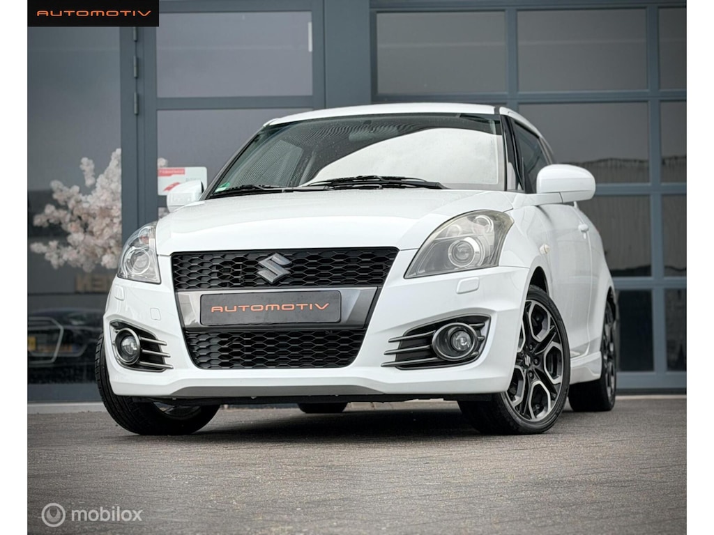 Suzuki Swift 1.6 Sport / CRUISE / KEYLESS / STOELVERWARMING