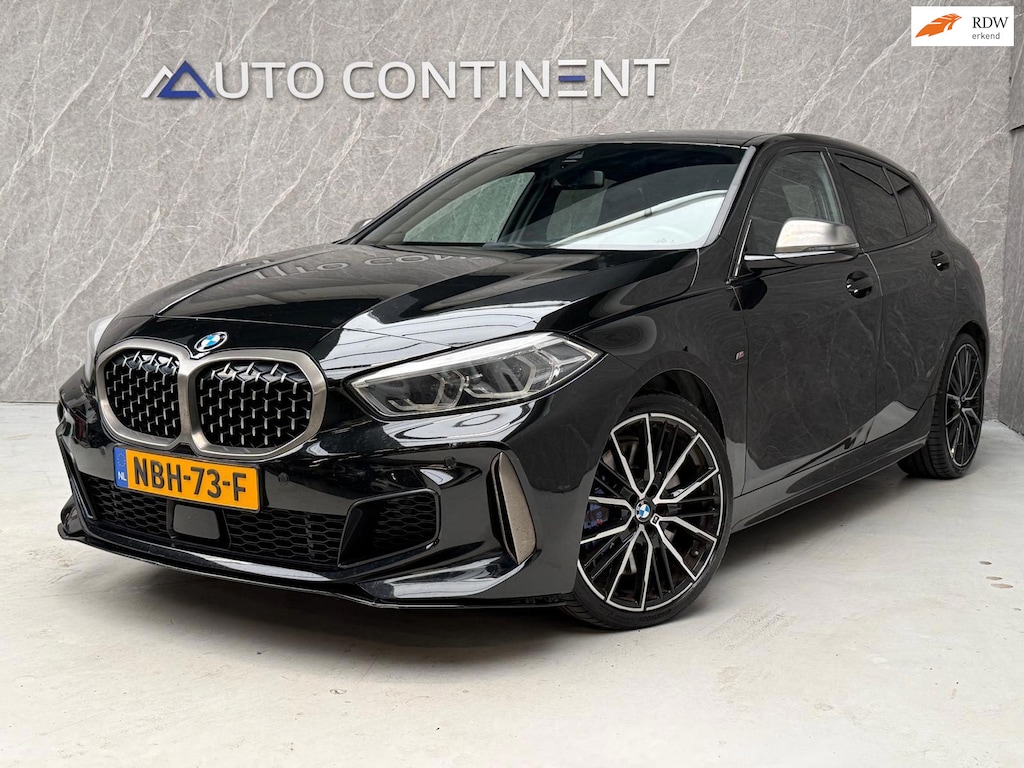 BMW 1-Serie M135i xDrive 306 PK High Executive / APK