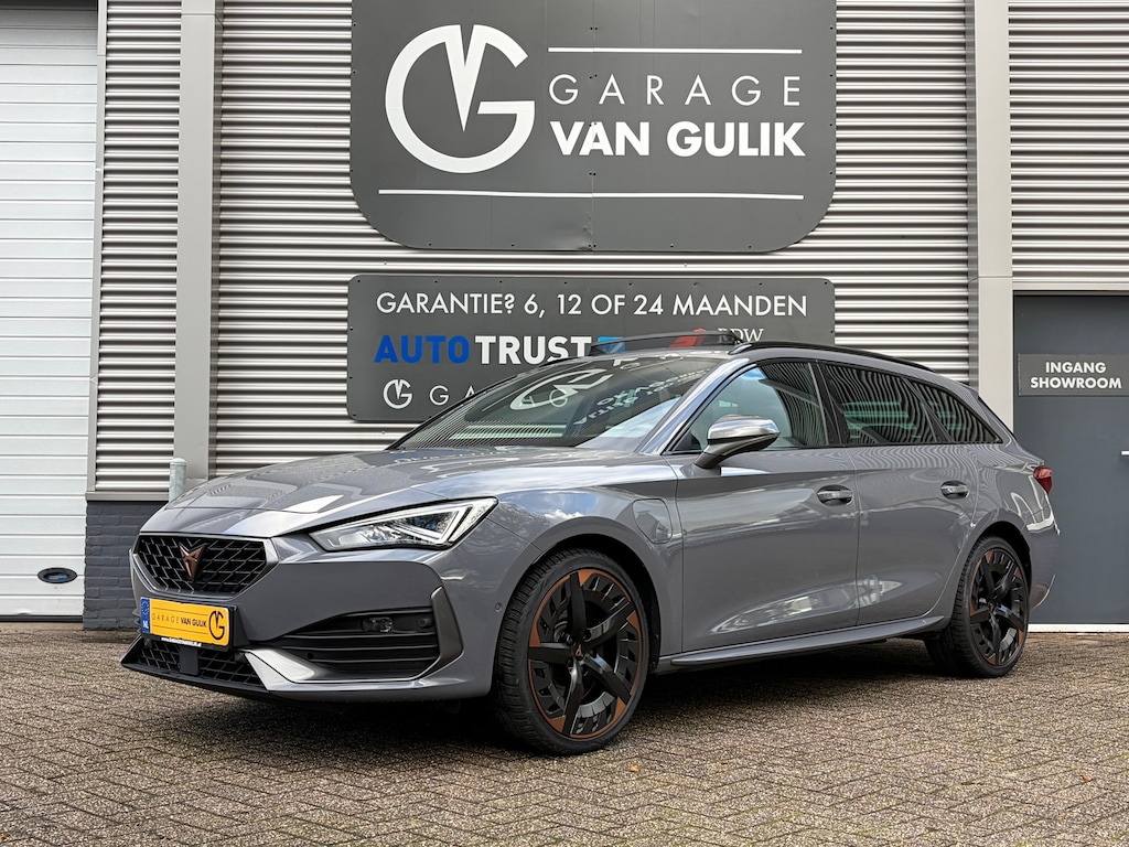 CUPRA Leon Sportstourer 1.4 e-Hybrid VZ Copper Edition 245 PK Panodak,Navi,Clima,ACC,Isofix,Carplay,Camera,Stoel+StuurVerwarming
