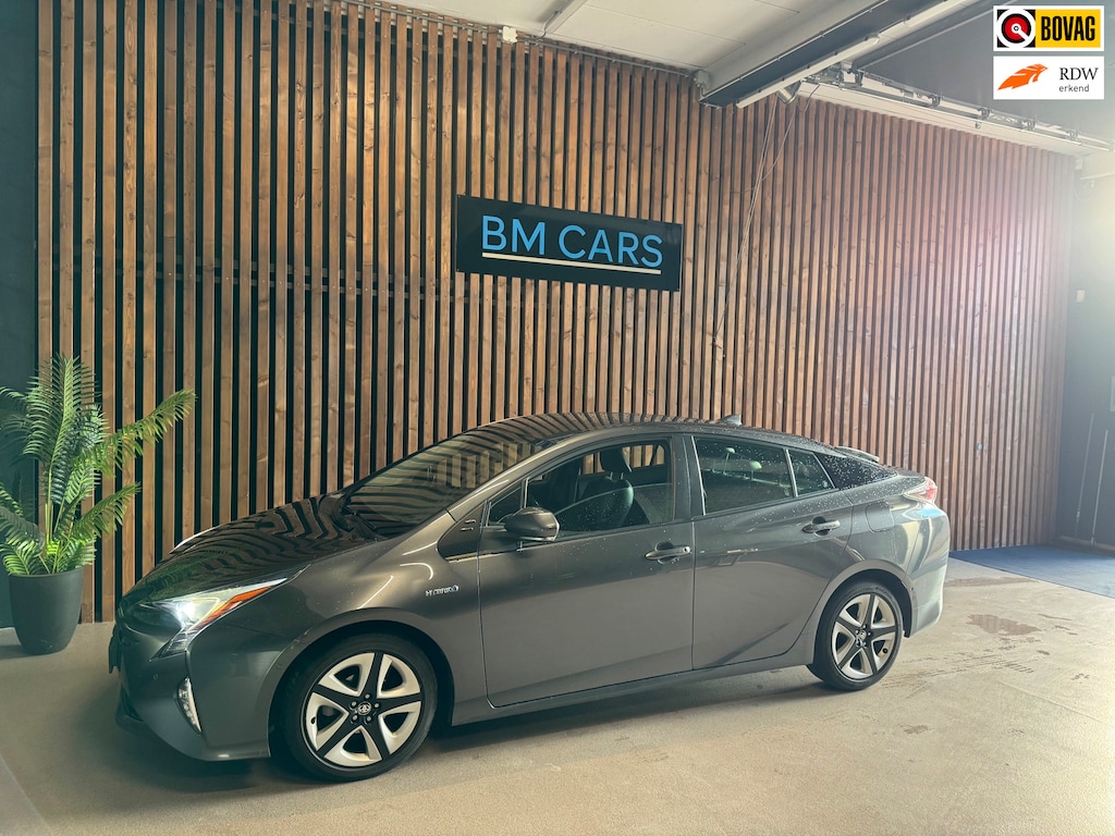 Toyota Prius 1.8 Executive Leder,Headup,Navigatie