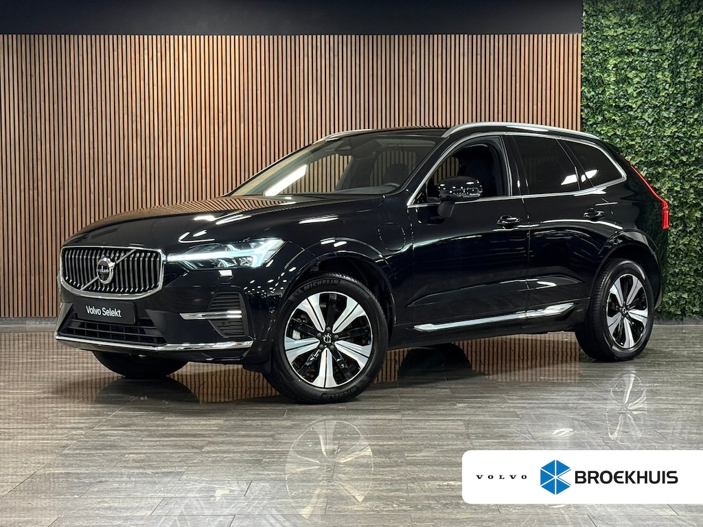 Volvo XC60 T6 AWD Recharge Plus Bright | Trekhaak | 360° Camera | Harman Kardon | Adaptieve Cruise Control | Stoelverwarming voor+achter | Stuurwielverwarming | Schuifdak | Full LED Meesturende koplampen | Pilot Assist | BLIS Dode Hoek Detectie | Elektrische voorstoelen geheugen | Lederen bekleding | Zitting verlenging voorstoelen | 19 Inch | Google Infotainment | Keyless Drive | Privacy Glass | Elektrisch bedienbare achterklep | DAB Radio | Apple Carplay/Android Auto | Draadloos telefoon opladen | Volvo On Call met mobiele App functie | Onyx Black Metallic |