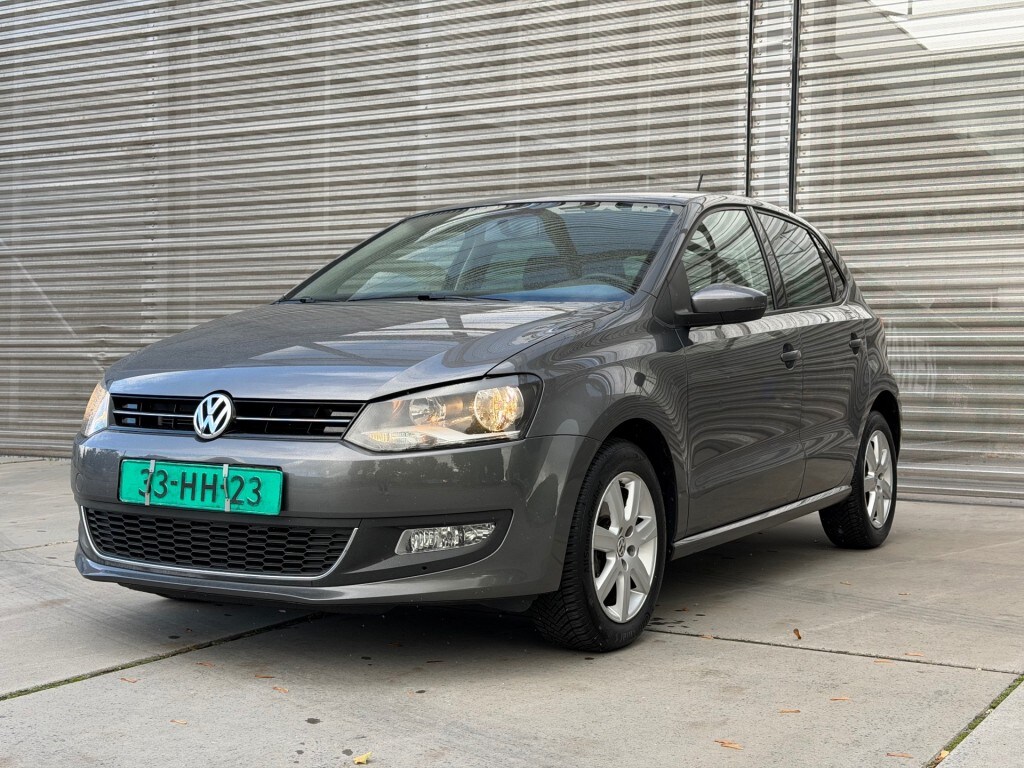 Volkswagen Polo 1.2 TSI HIGHLINE AIRCO/CRUISE/LM VELGEN  LAGE KM !! 1e EIGENAAR !!