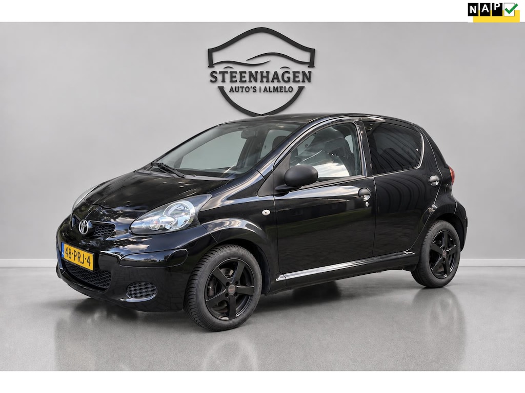 Toyota Aygo 1.0-12V Now