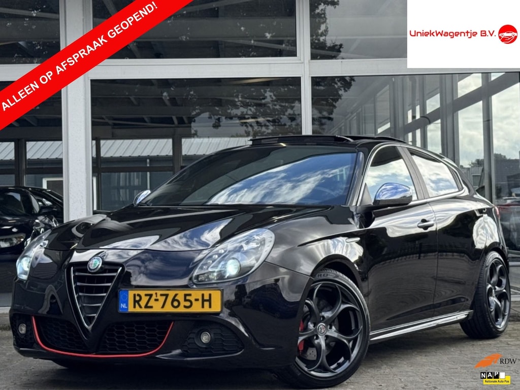 Alfa Romeo Giulietta 1.4 T DISTINCTIVE | PANODAK | 18' VELG!