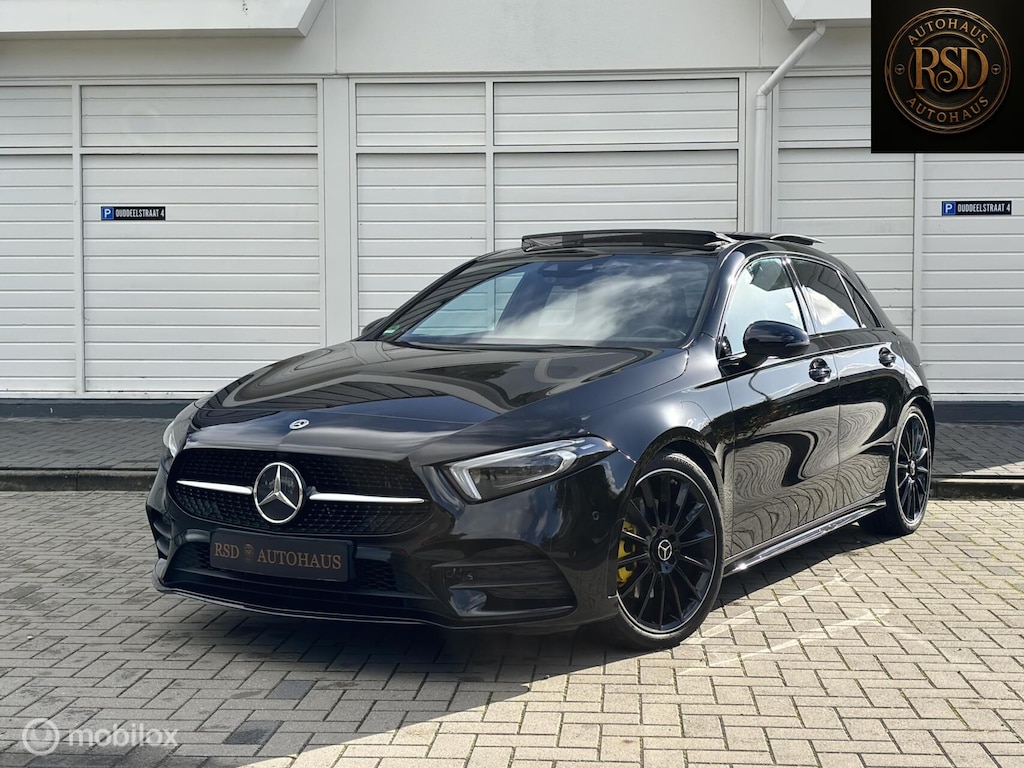 Mercedes-Benz A-klasse 250 e AMG Limited Pano trekh.Mbeam vollll