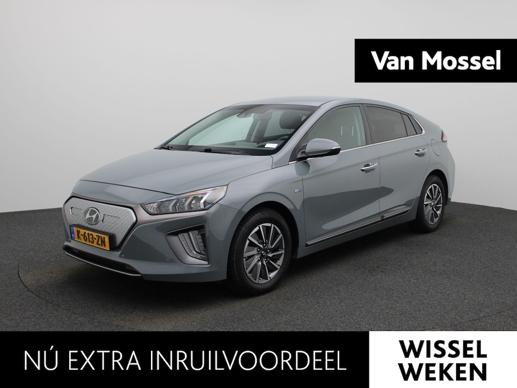 Hyundai Ioniq Premium EV 38 kWh | Achteruitrijcamera | Warmtepomp | Geheugen stoelen | Stoelverwarming | Adaptieve Cruise Control