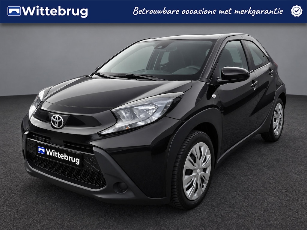 Toyota Aygo X 1.0 VVT-i MT Play