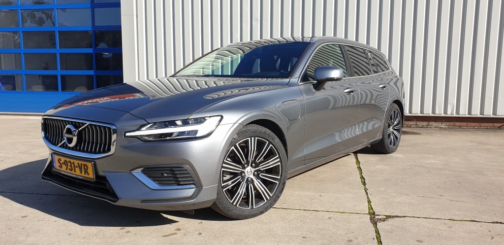 Volvo V60 2.0 T8 TWIN ENGINE Inscription Head Up/Panoramadak