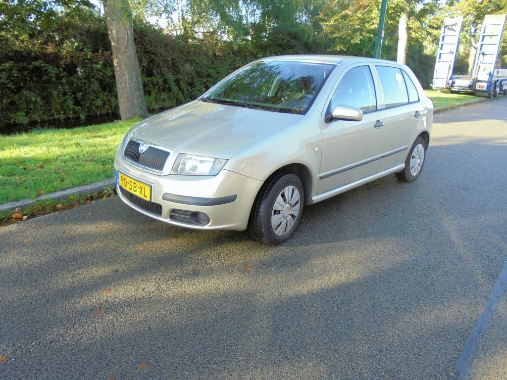 Skoda Fabia 1.4-16V Equipe/DISTRIBUTIE BIJ 90000KM VERV/KM NAP/TREKHAAK