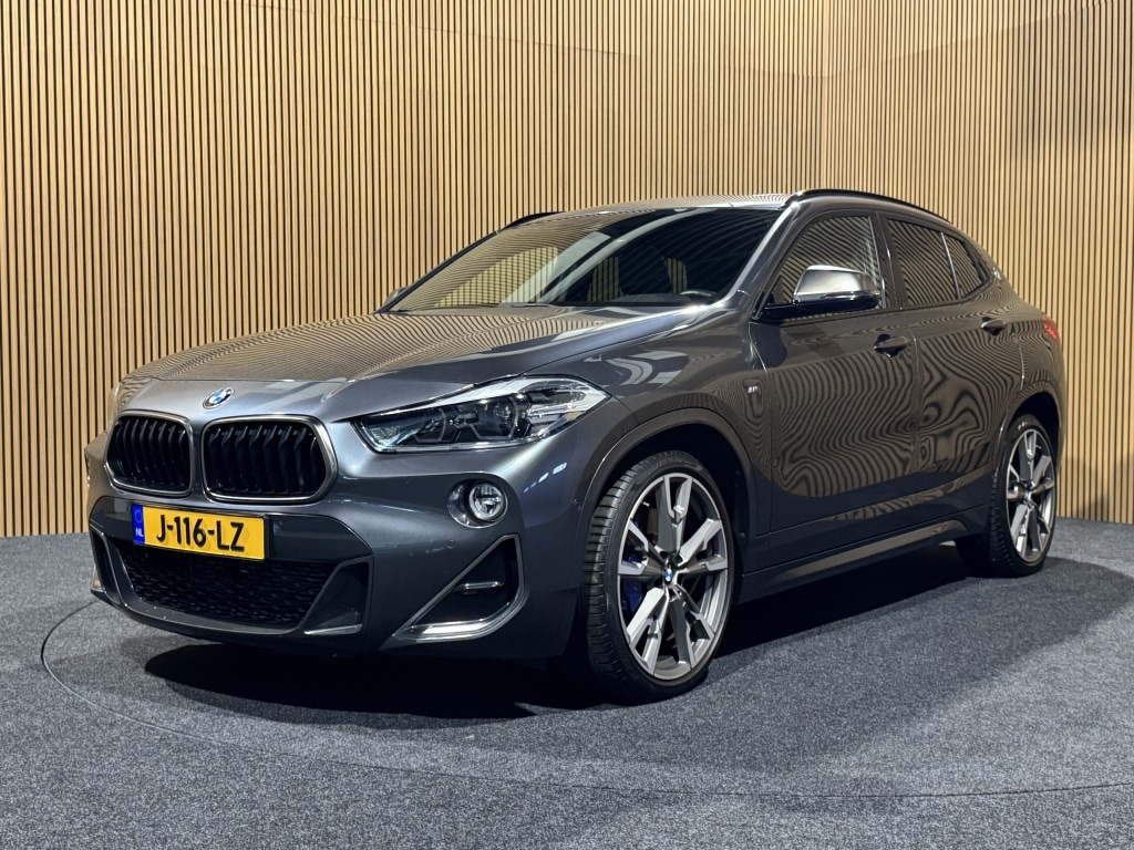 BMW X2 M35i High Executive | Pano | Alcantara bekleding | HUD | Cruise