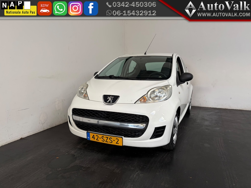 Peugeot 107 1.0-12V XR. Airco!