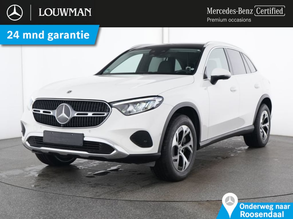 Mercedes-Benz GLC 300 e 4MATIC Plug-In Hybride | Panoramadak | Trekhaak | Rijassistentiepack | CarPlay | Memory | Sfeerverlichting | Stuur en Stoelverwarming | Inclusief 24 maanden Mercedes-Benz Certified garantie voor Europa.