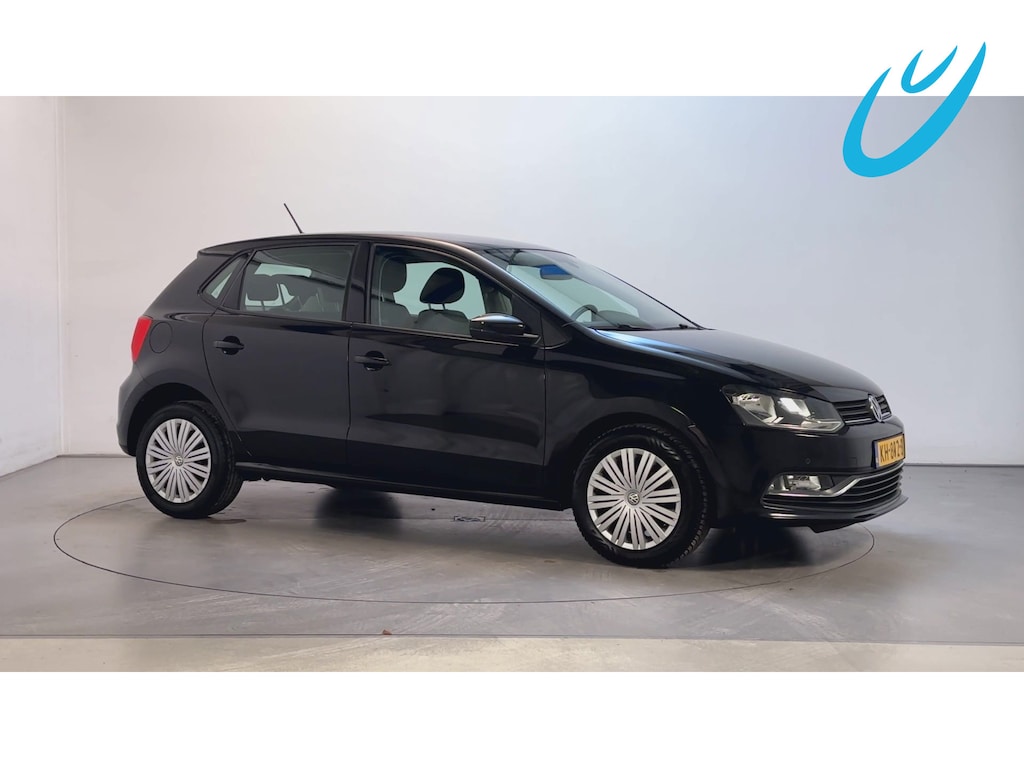 Volkswagen Polo 1.2 TSI Comfortline Connected Series Parkeersensoren Navigatie App-Connect DAB+