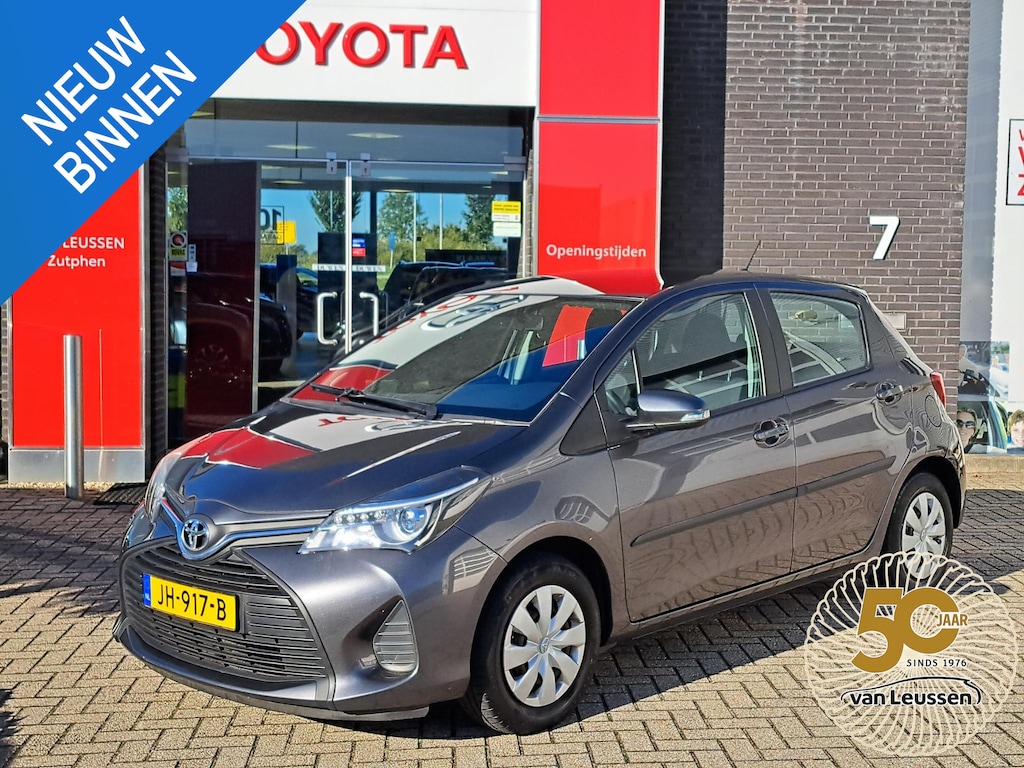 Toyota Yaris 1.0 VVT-i Now AIRCO BESTUURDERS STOEL IN HOOGTE DEALER ONDERHOUDEN