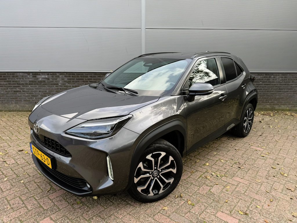 Toyota Yaris Cross 1.5 Hybrid 130 Dynamic Limited met stoel & stuurverwarming