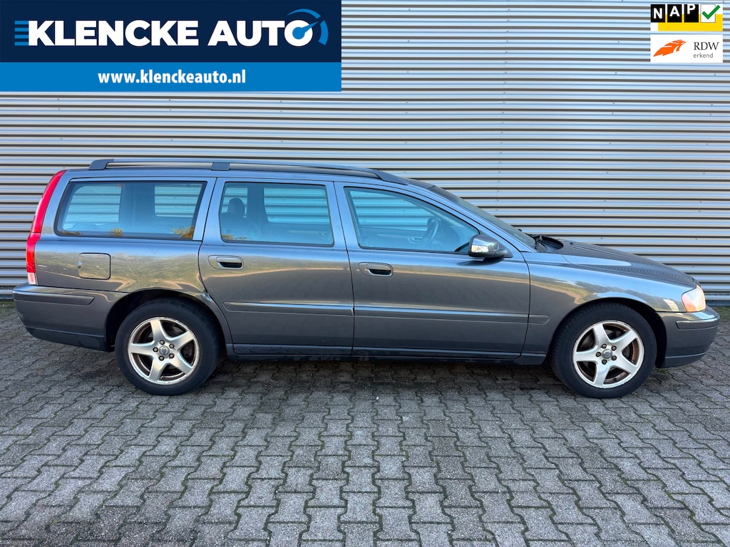 Volvo V70 2.4 Edition 243.858km AUTOMAAT 5-cilinder Goed onderhouden Nieuwe APK Cruise ctrl Airco