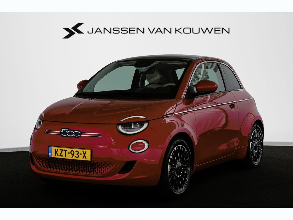 Fiat 500 La Prima 42 kWh Pano Leder Stoelverwarming JBL Camera Apple CarPlay