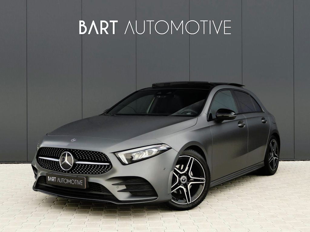 Mercedes-Benz A-klasse 180 AMG|Pano|Camera|CarPlay|Magno|NL Auto