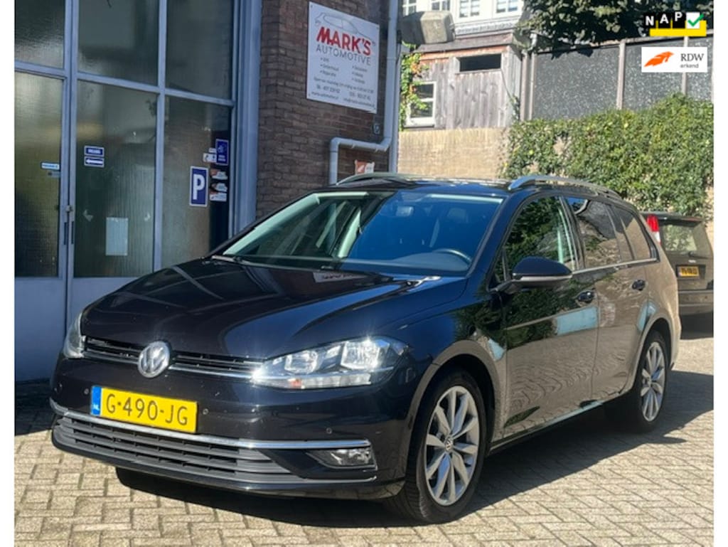 Volkswagen Golf Variant 1.0 TSI Highline Automaat