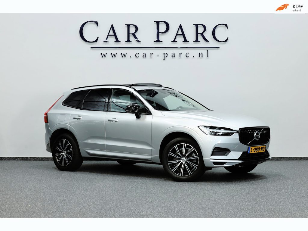 Volvo XC60 2.0 B5 Mild Hybrid Momentum Exclusive LED/VIRTUAL/PANO/STUUR+S.VERWARMING/19" LMV/360 CAM/CRUISE/ECC/12 MND GARANTIE!