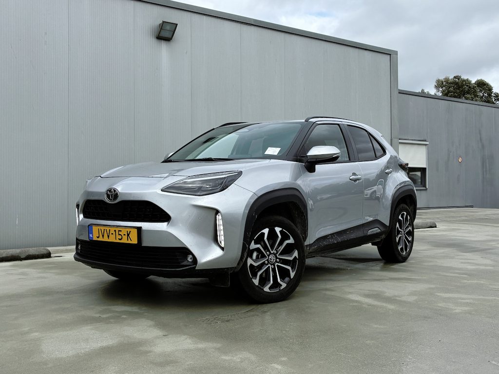 Toyota Yaris Cross 1.5 Hybrid 115 Dynamic | Comfort pakket | Dode hoek detectie | Stoelverwarming