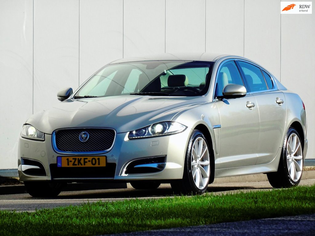 Jaguar XF 2.2D Sport Limited | Leer | LED | R-Sport |