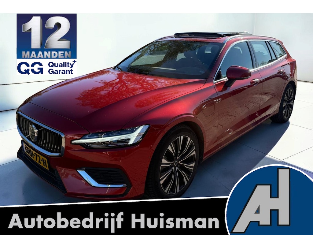 Volvo V60 2.0 T6 AWD Plug-in hybrid 293kW/399pk Aut8 Ultra Bright PANORAMADAK + HARMAN/KARDON + EL.TREKHAAK + STOELVENTILATIE&-MASSAGE + 360 CAMERA + BLIS + ADAPT.CRUISE + MATRIX LED + PILOT ASSIST + STUUR&STOEVERWARMING V&A + PARKSENSOREN + 18" LM-VELGEN!!