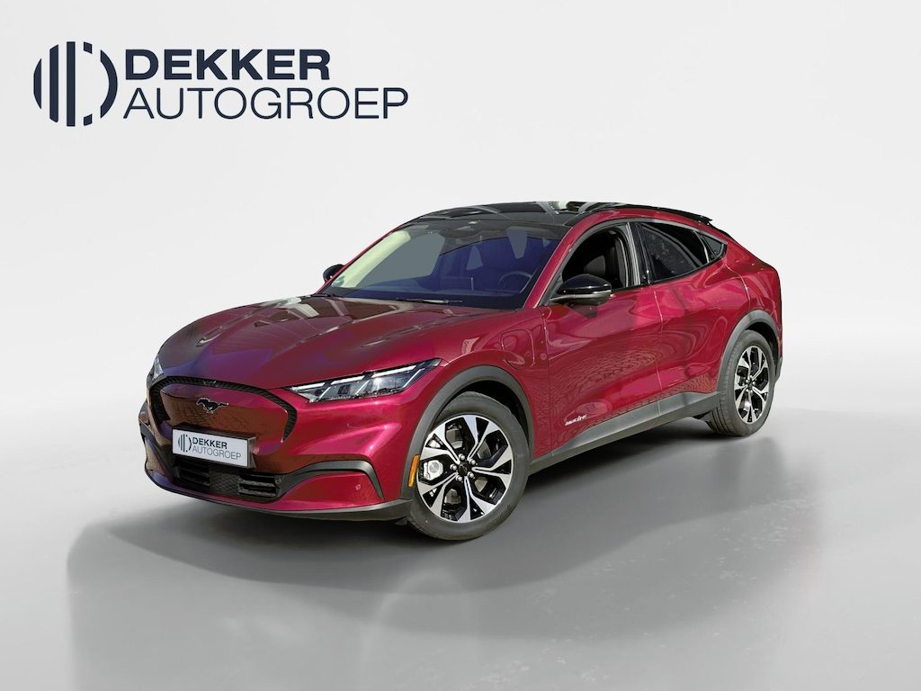Ford Mustang Mach-E Standard RWD 73 kWh | PANORAMADAK | Molten Magenta | Technology Pack+ | Warmtepomp