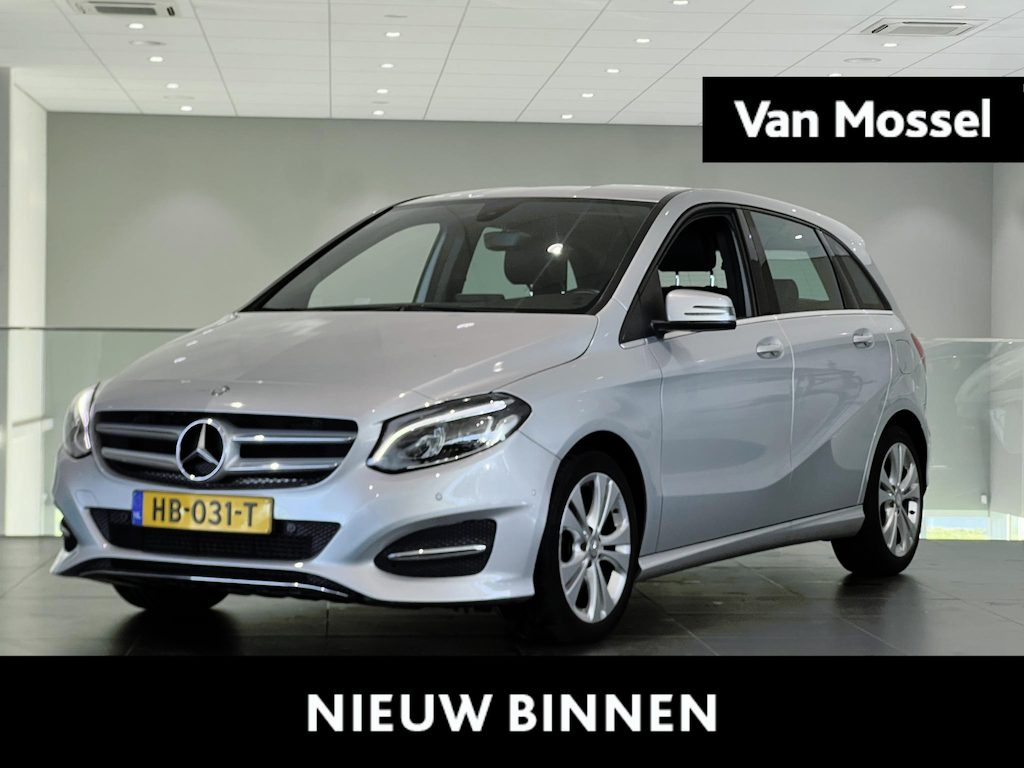 Mercedes-Benz B-klasse 180 Ambition | Trekhaak | Navi | Led Koplampen | Parkeersensoren |
