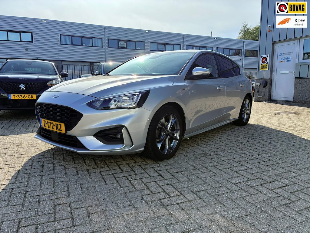 Ford Focus 1.0 EcoBoost Hybrid ST Line Business/Nav/Camera/Pdc/Enz/