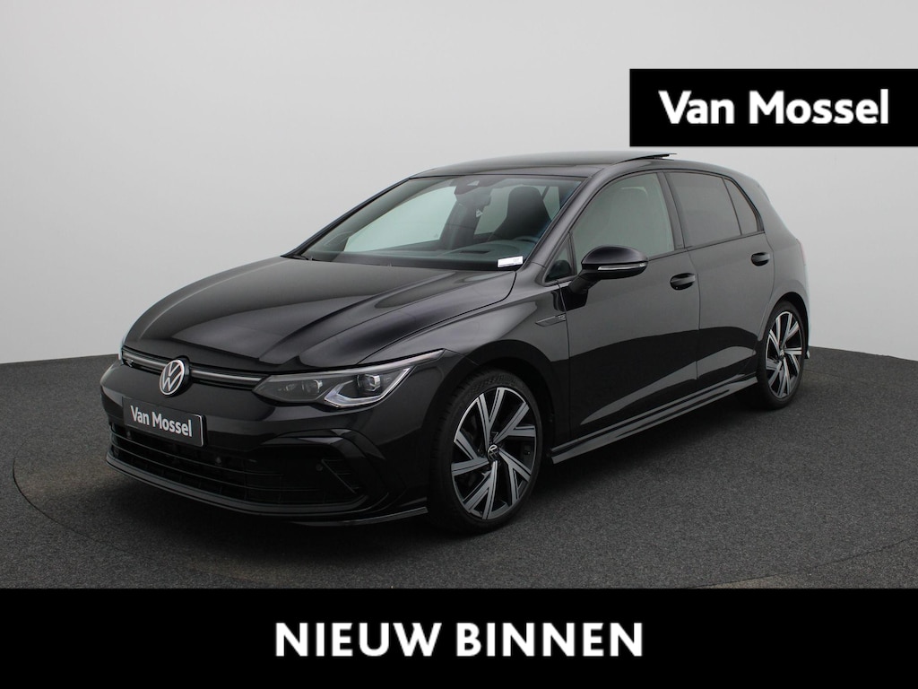 Volkswagen Golf Variant 1.5 eTSI R-Line | Panoramadak | Navigatie | Achteruitrijcamera | Trekhaak | LED Matrix | Black Style | Keyless |