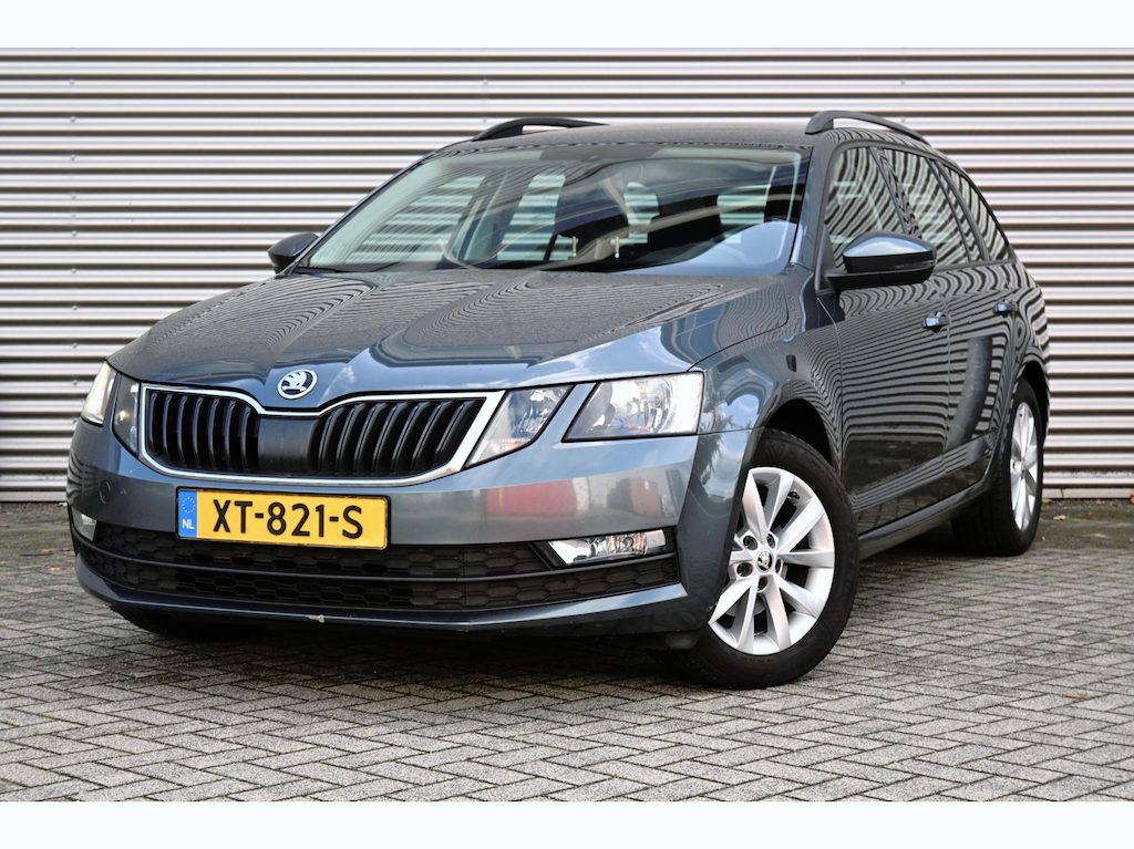Skoda Octavia Combi 1.6 TDI Greentech Business, Airco, Ecc, Navi, Camera.