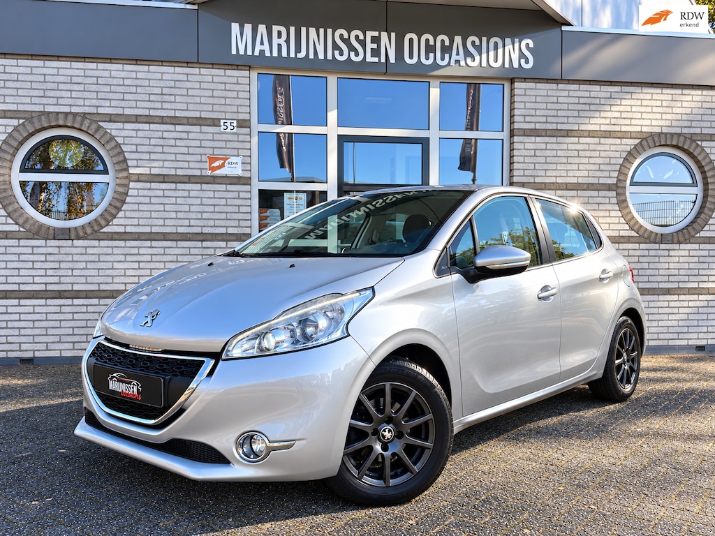 Peugeot 208 1.2 PureTech Style Pack Plus |Airco|CarPlay|Navi|