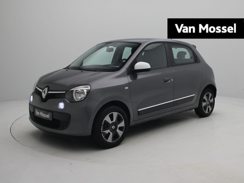 Renault Twingo 1.0 SCe Collection | Pack Look Exterieur 'Blanc' | Handbediende airconditioning | Elektrisch verstelbare en verwarmde buitenspiegels | Bestuurdersstoel in hoogte verstelbaar | Elektrisch bedienbare portierruiten vóór |