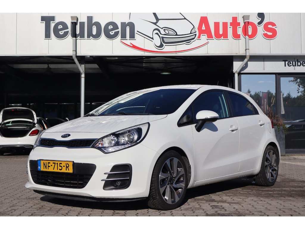 Kia Rio 1.2 CVVT ExecutiveLine | Climate control | Cruise control | Navigatie | Trekhaak | PDC achter | Stoel-stuur verwarming