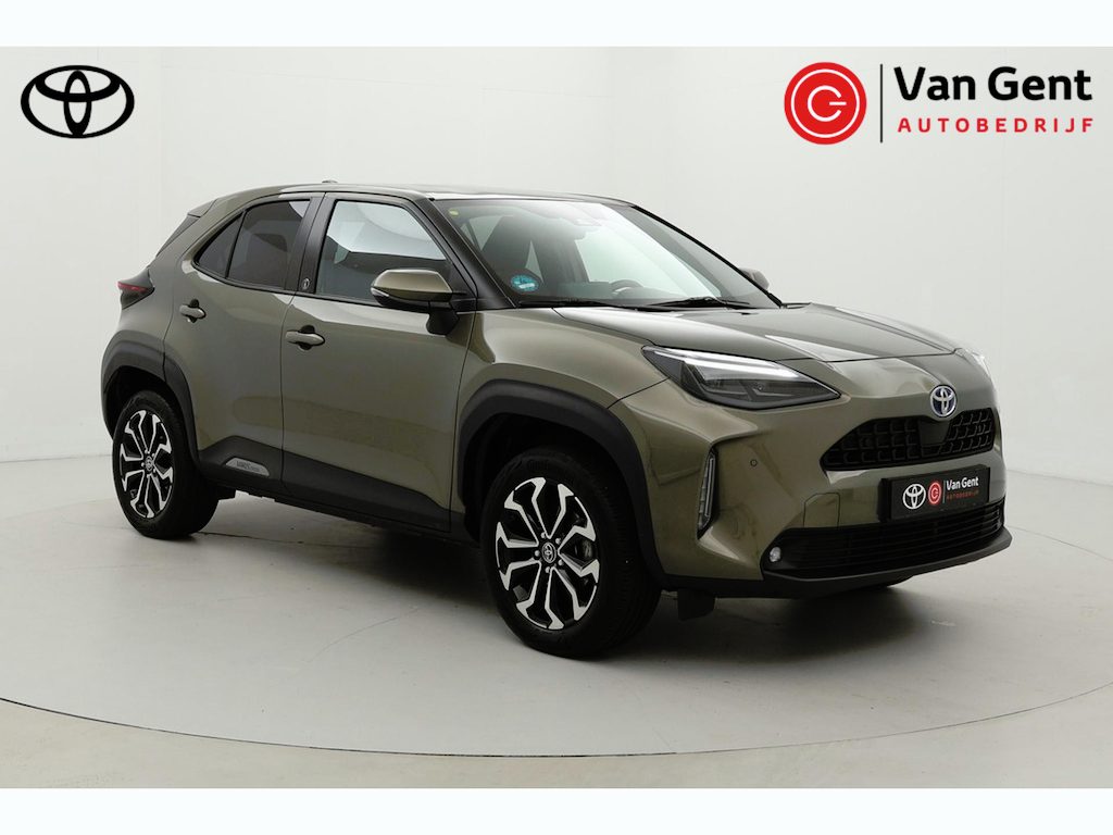 Toyota Yaris Cross 1.5 Hybrid Dynamic | Trekhaak | Dodehoek detectie | Stoel-/stuurverwarming | Matrix LED | Apple Carplay / Android Auto | Parkeersensoren voor/achter | Keyless | Adaptive Cruise | Clima | 17 inch