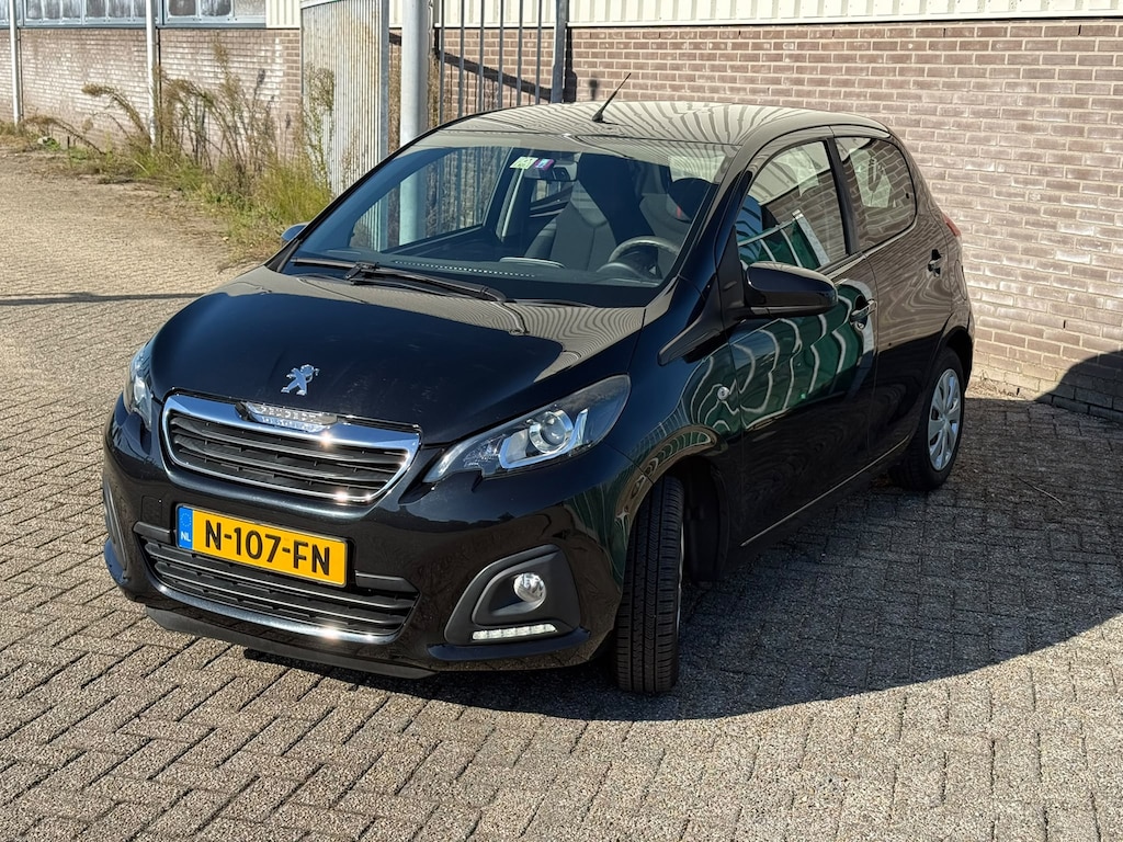 Peugeot 108 1.0 e-VTi Active | Zwart | Airco