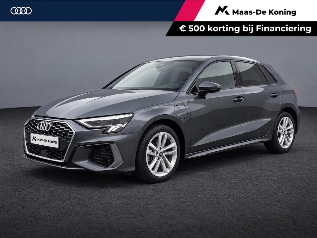 Audi A3 Sportback 40 TFSIe 204pk S-Tronic Advanced Edition · Camera · Keyless · Dodehoeksensor · Parkeerassistent · Apple/Android Car Play · ACC · Stoelverwarming ·